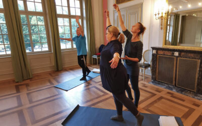 Yoga bei COPD: Sanfte Bewegung für Atmung und Selbstwirksamkeit